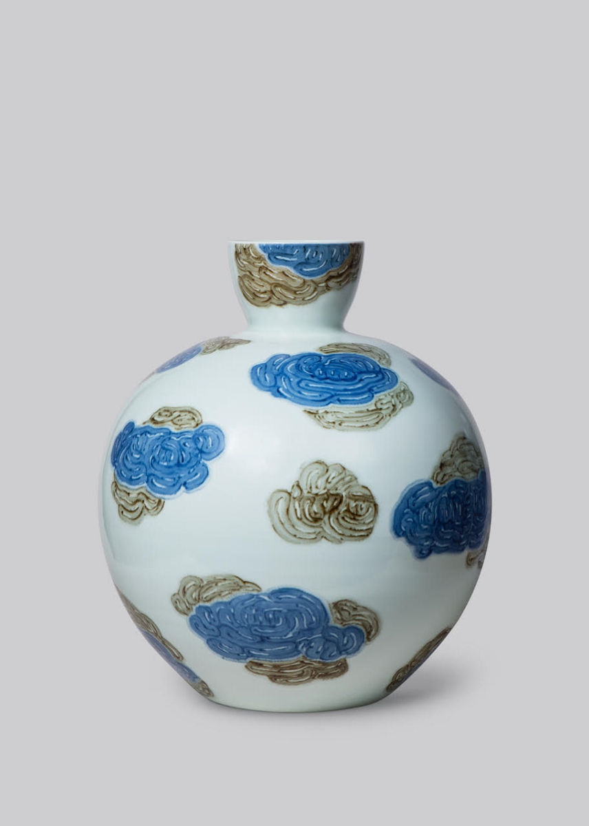 Conversations  Bai Ming and his students on Chinese Ceramics